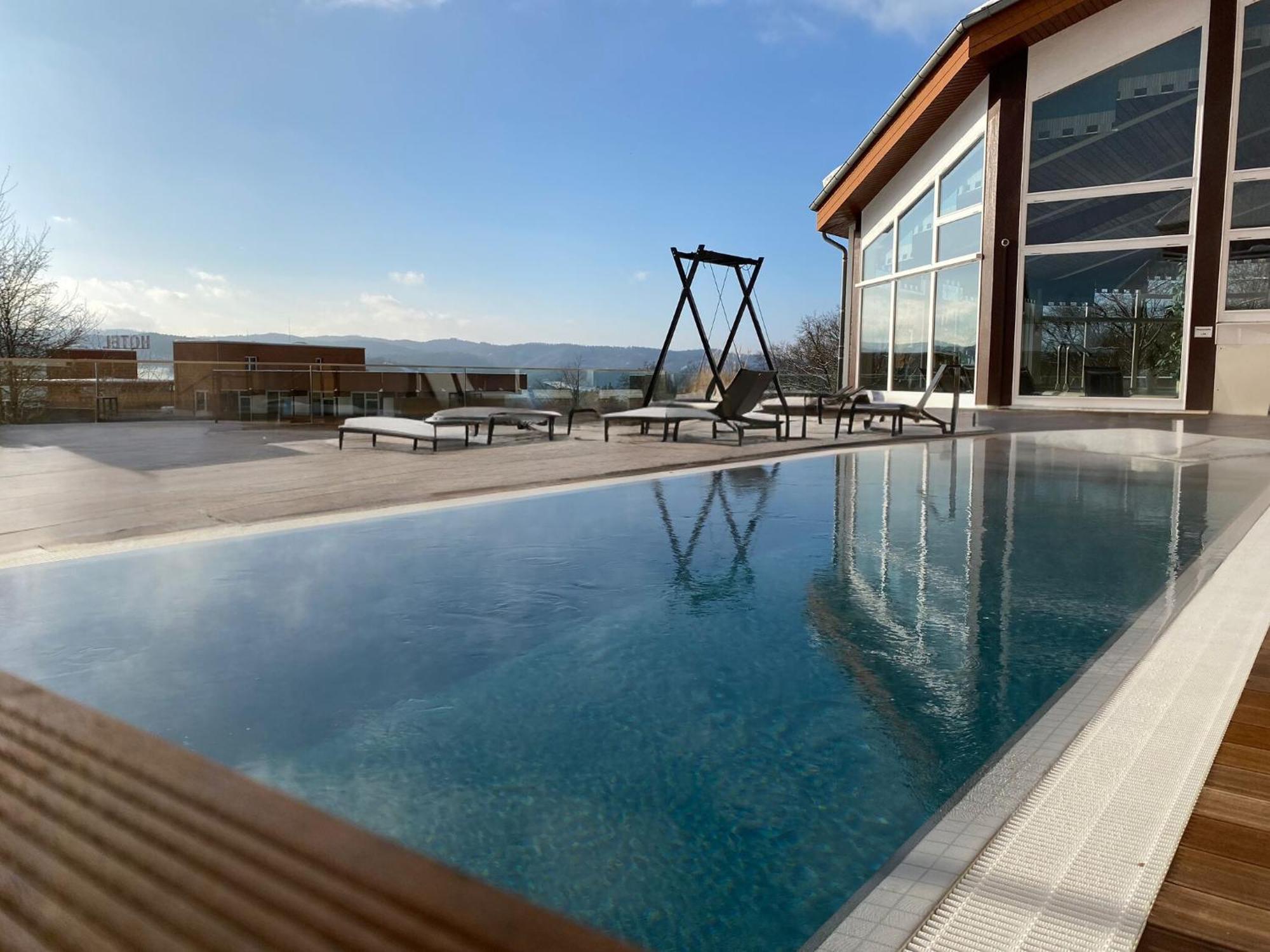 Hotel Pergola Im Goebels Hotel Rodenberg โรเทนบวร์ก อัน แดร์ ฟุลดา ภายนอก รูปภาพ